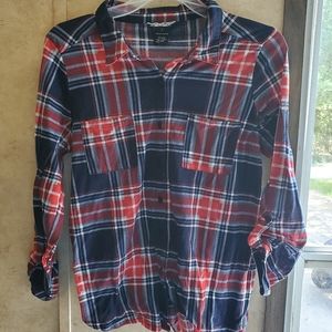 3/4 in sleeve Girls shirt
